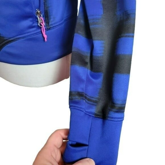 The North Face Blue and Black Full Zip Striped Hoodie in Small Petite - Picture 5 of 9